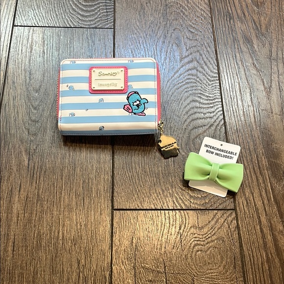 Striped Tuxedo SamWallet with Pink and Green Bows - Picture 2 of 3